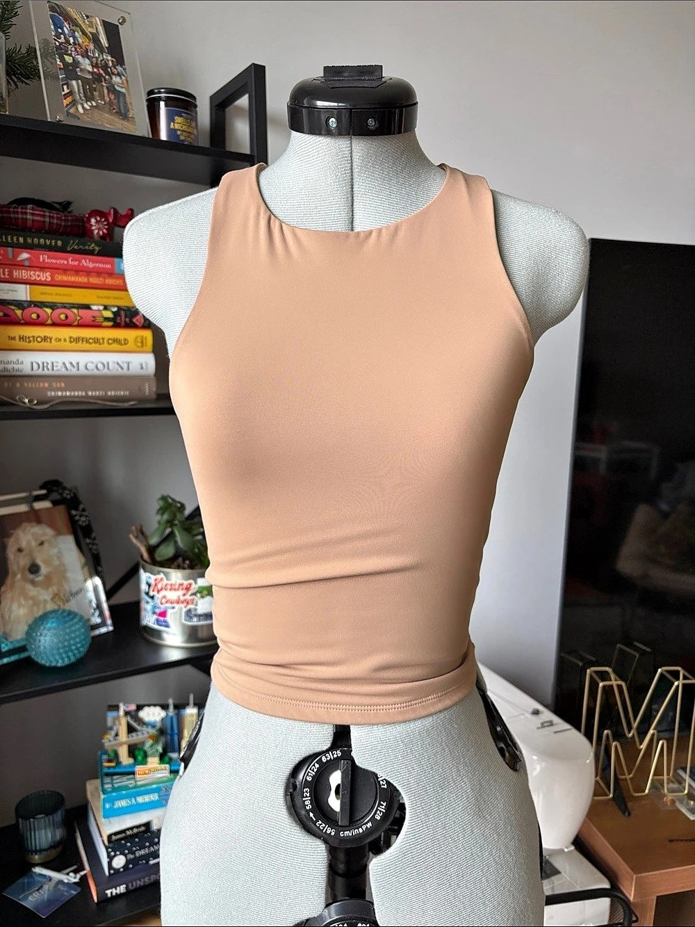 Express Body Contour Tank Top in Brown Size XS Like New